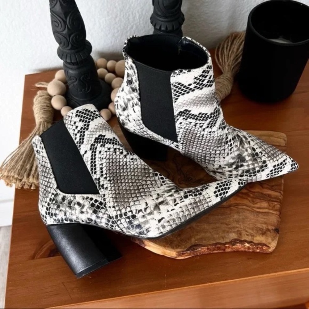 SOLD OUT ❌ SIZE 6 NEUTRAL SHOE BUNDLE - Picture 6 of 8